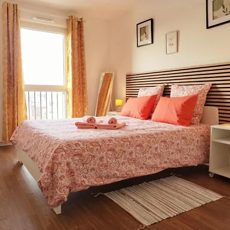 L'oranger Cosy, Moderne, Parking Prive, Proche Tramway Apartamento *